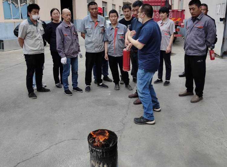 無錫太行木業——火災救援知識培訓和防火演練